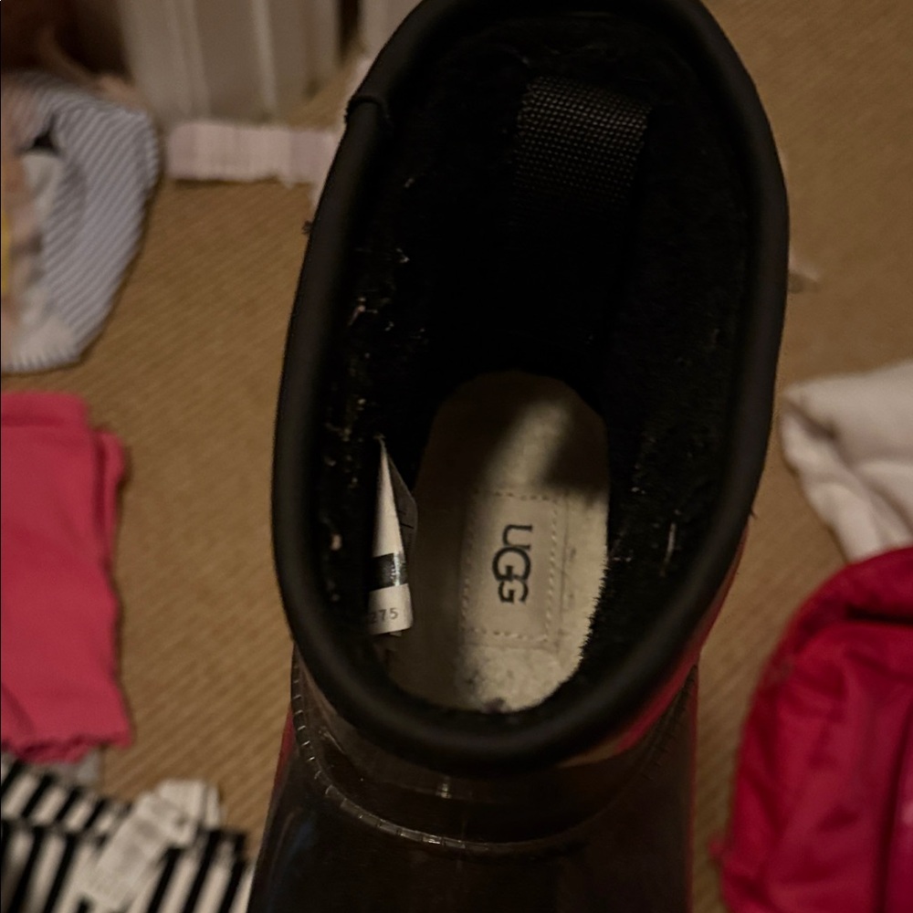 UGG Glossy Black Ankle Boots - Picture 5 of 5